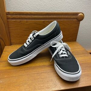Vans Era Core Classic, W size 8 or M size 6